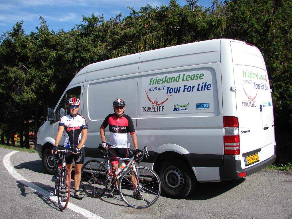 Tour for Life 6 - Keimpe en Gerben fietsen de Col du Lautaret